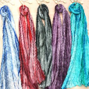 Crinkled-silk-scarves-in-different-colours