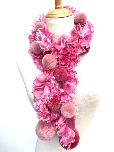 Velvet-scarf-with-pompoms-and-silk -ruffle
