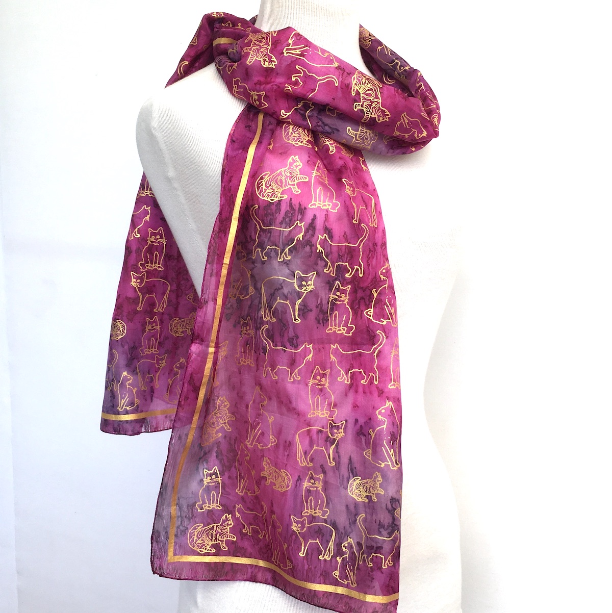 Gold-cats-on-rich-pink-silk-scarf